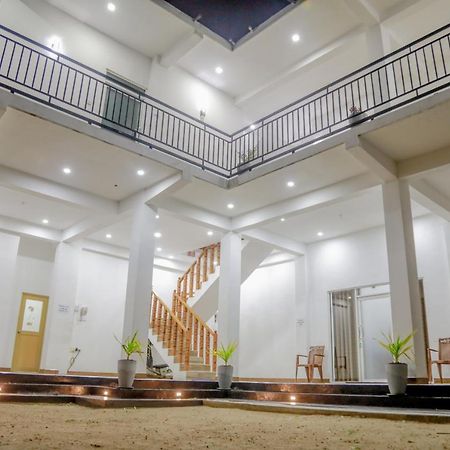 Araliya Lagoon Park Resort Негомбо Экстерьер фото