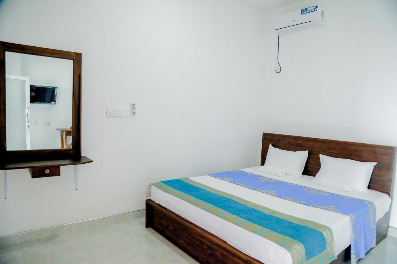 Araliya Lagoon Park Resort Негомбо Экстерьер фото