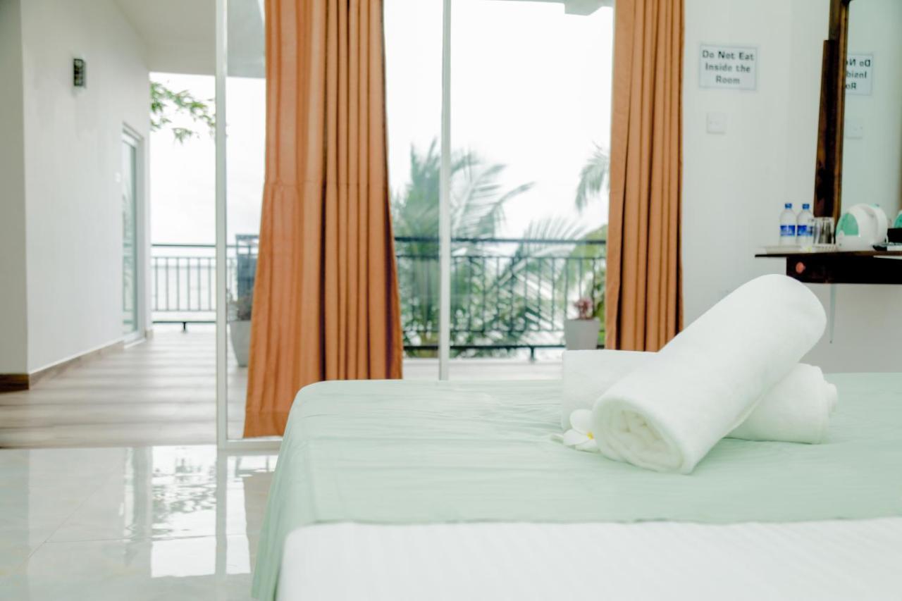Araliya Lagoon Park Resort Негомбо Экстерьер фото